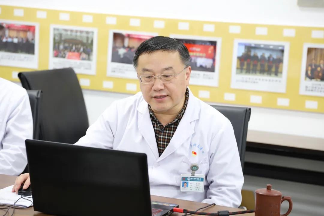 九三學(xué)社宿遷市鐘吾醫(yī)院支社召開專題學(xué)習(xí)會(huì)傳達(dá)中共十九屆六中全會(huì)精神(圖2) 九三學(xué)社宿遷市鐘吾醫(yī)院支社召開專題學(xué)習(xí)會(huì)傳達(dá)中共十九屆六中全會(huì)精神(圖2)